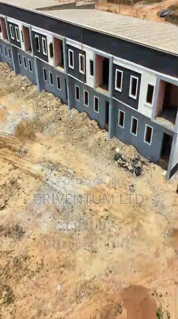 3bdrm Duplex in Karmo for sale in Karmo