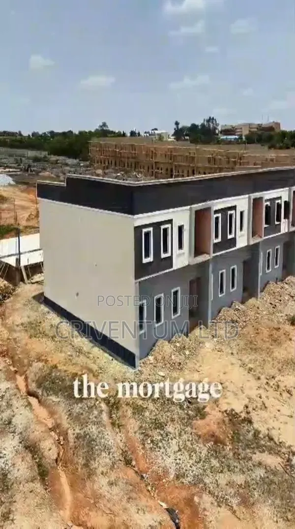 3bdrm Duplex in Karmo for sale in Karmo
