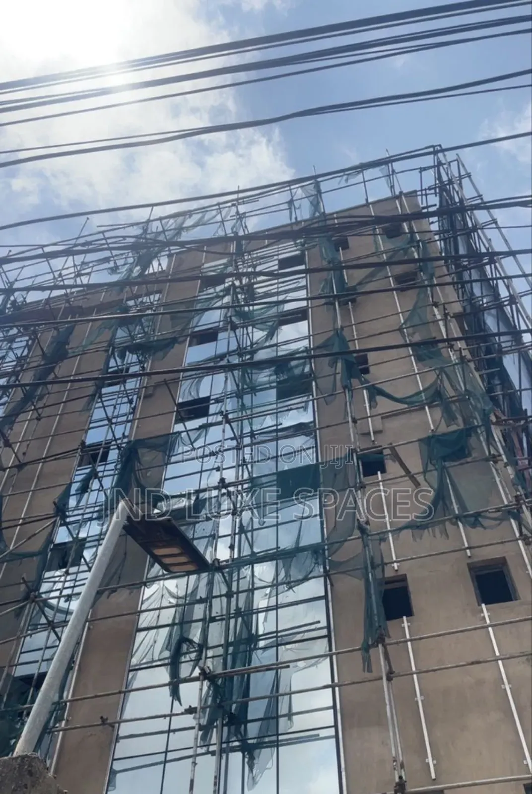 1102sqm Open Office Space on 6floors Along Oba Akran Wa in Oba Akran