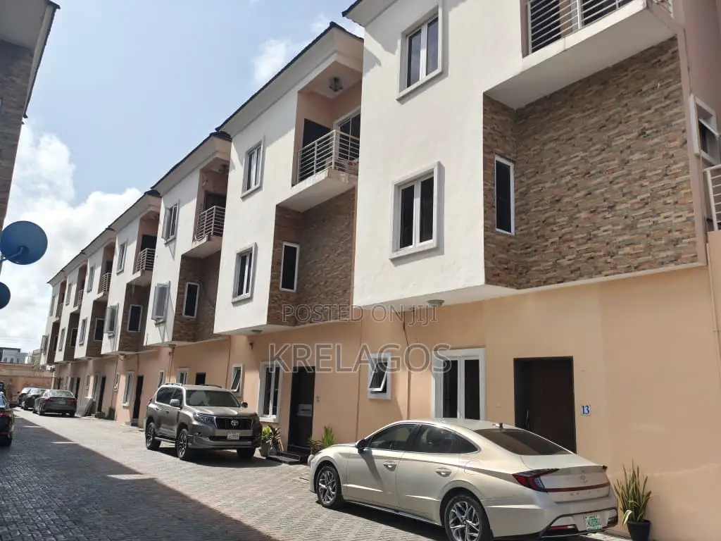 4bdrm Duplex in Ikate for rent in Ikate