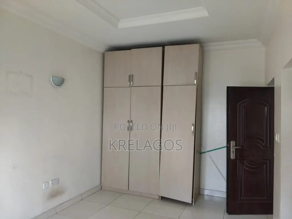 4bdrm Duplex in Ikate for rent in Ikate