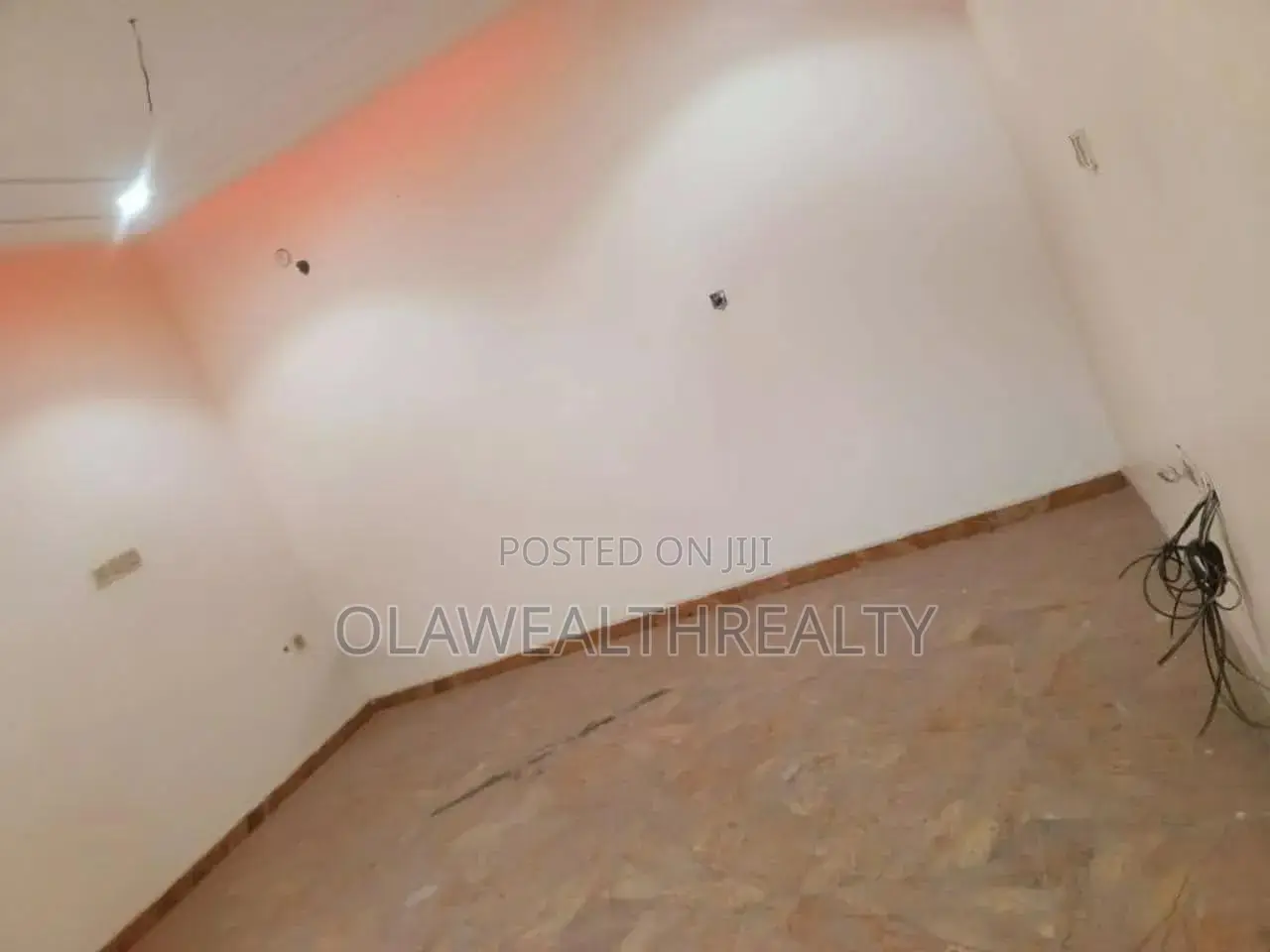 3bdrm Block of Flats in Iyanganku for rent in Iyanganku