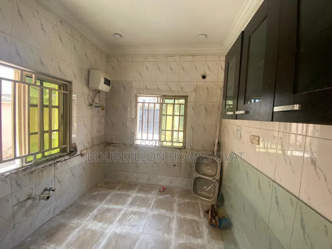 3bdrm Apartment in Ikate Lagos State for rent in Ikate