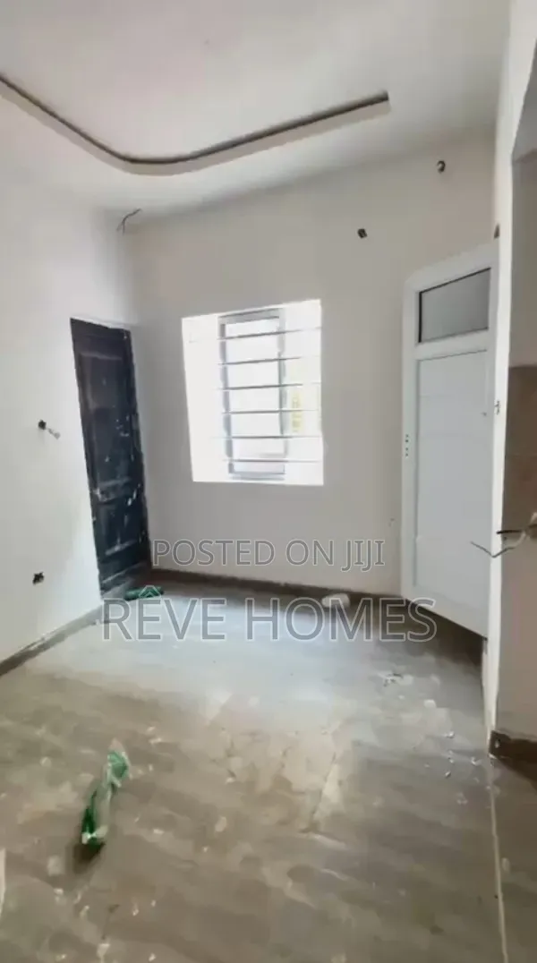 Mini Flat in Yaba, Iwaya for rent in Iwaya