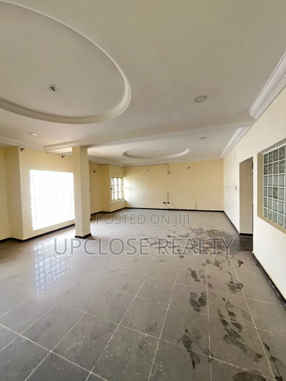 5bdrm Duplex in Apo Resettlement for sale in Apo Resettlement