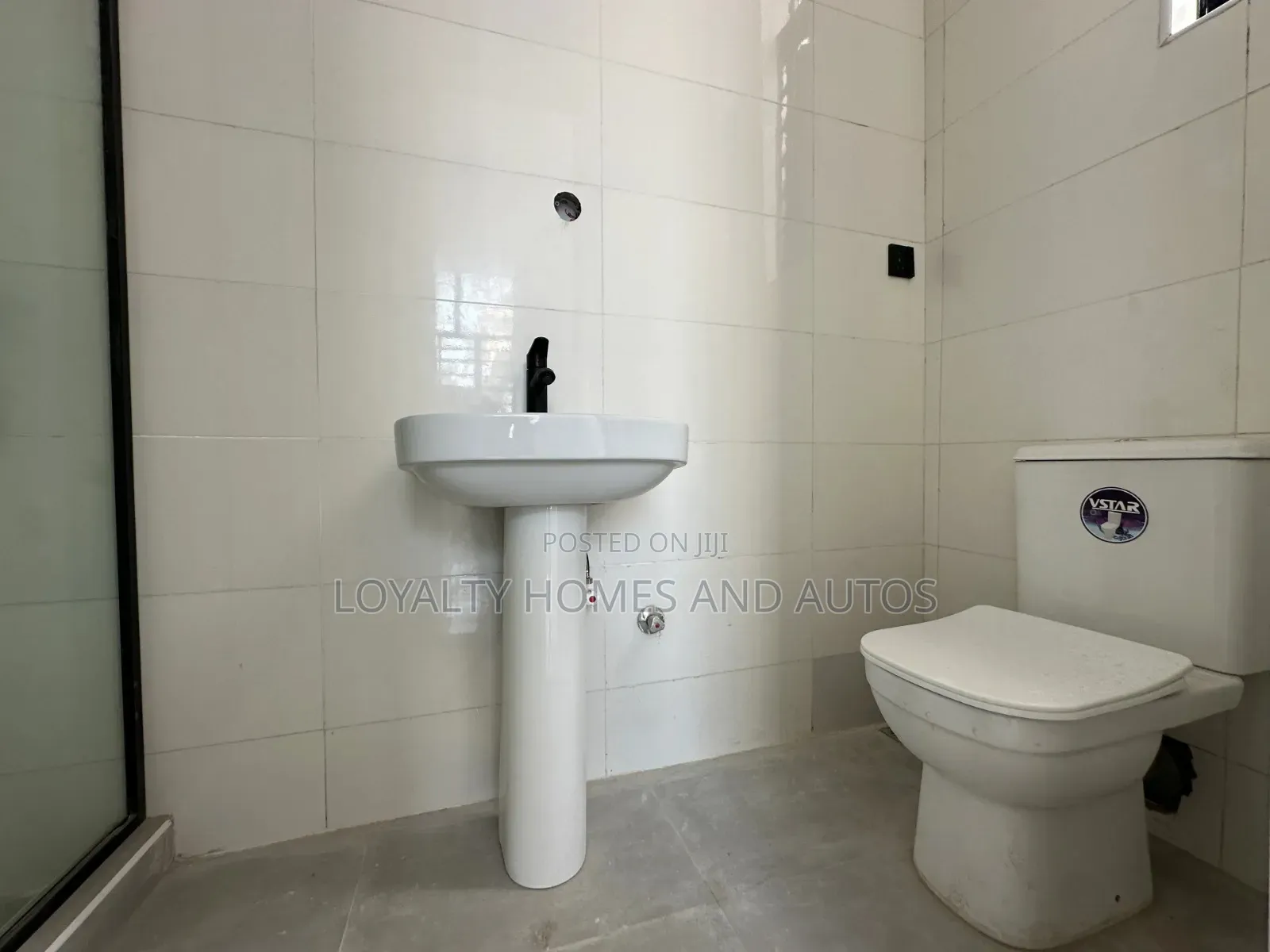 4 Floors Office Complex With Basement in Garki 2