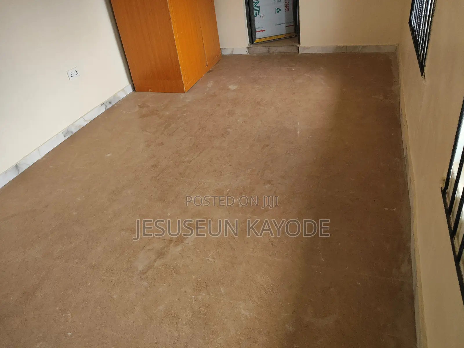 2bdrm Apartment in Aga Ikorodu Garage for rent in Ikorodu Garage