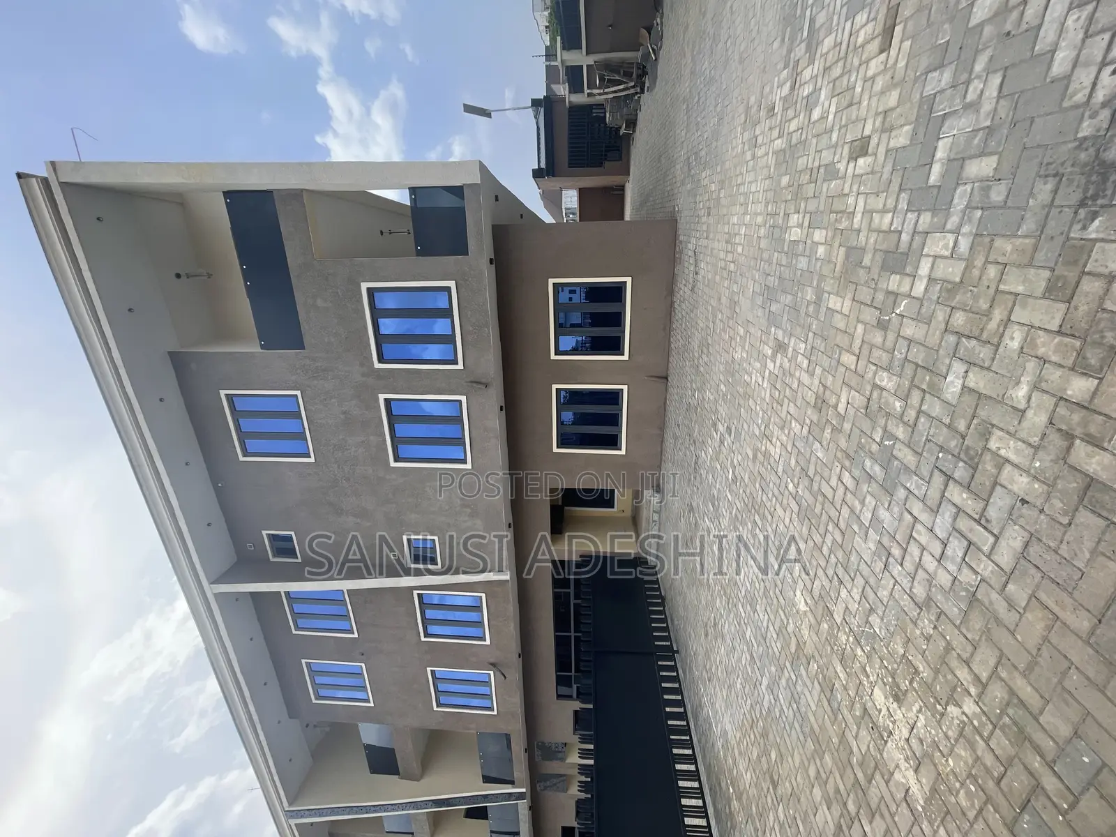 5bdrm Duplex in Life Camp,After for sale in Life Camp