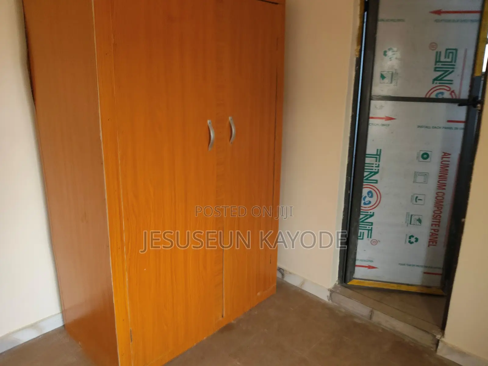 2bdrm Apartment in Aga Ikorodu Garage for rent in Ikorodu Garage