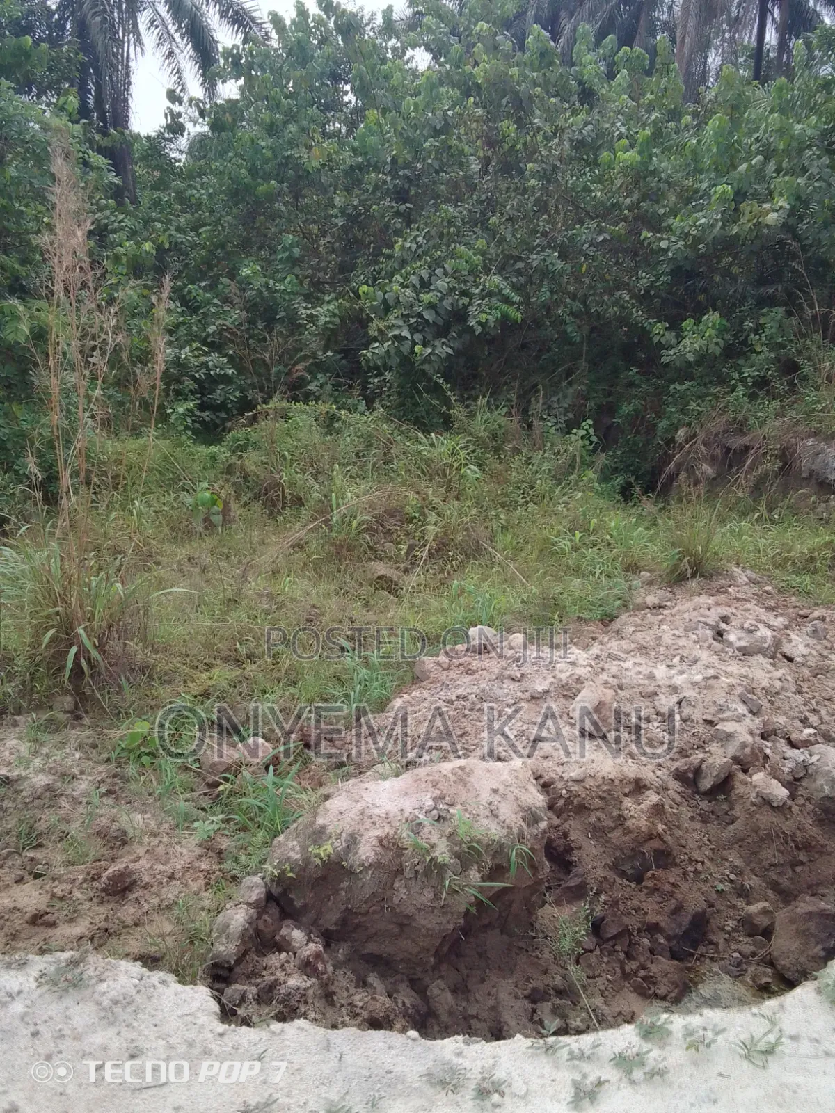 Waterfront Land for Fish Farming. in Ukwa