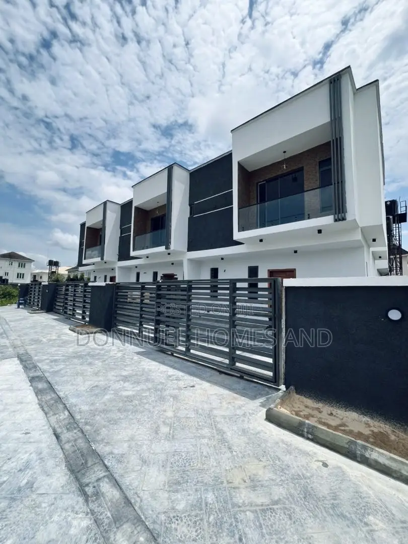 3bdrm Townhouse/Terrace in Abraham Adesanya for sale in Abraham Adesanya