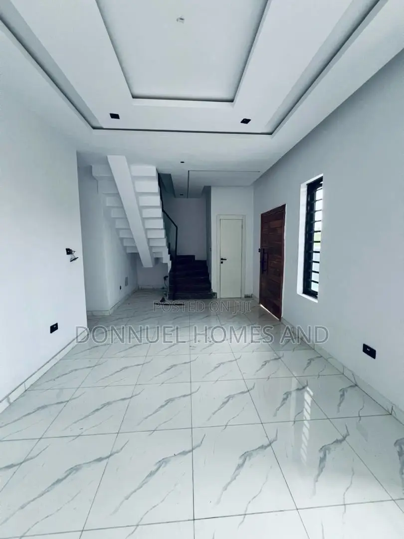 3bdrm Townhouse/Terrace in Abraham Adesanya for sale in Abraham Adesanya