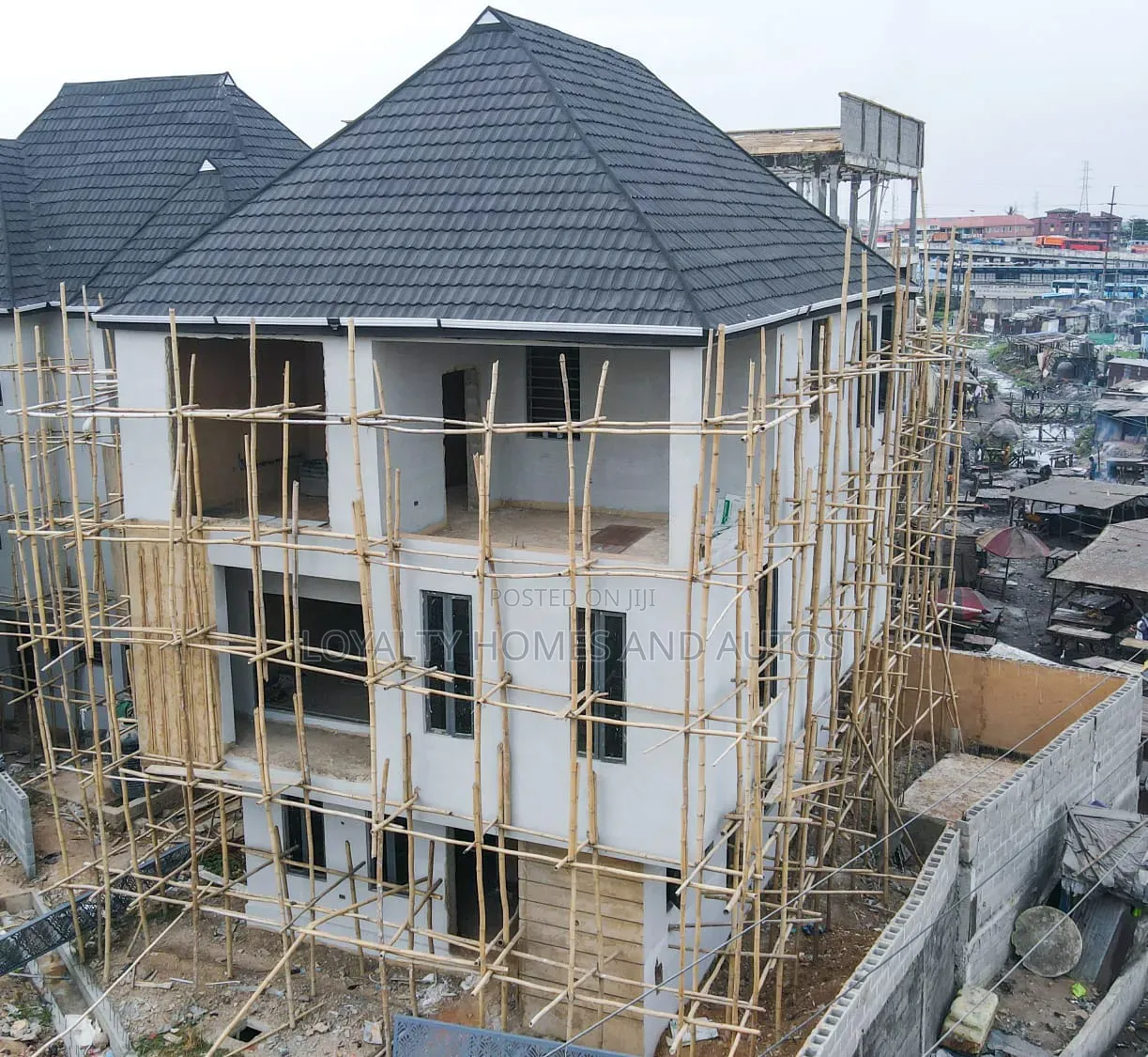 5bdrm House in Agboyi/Ketu for sale in Agboyi/Ketu