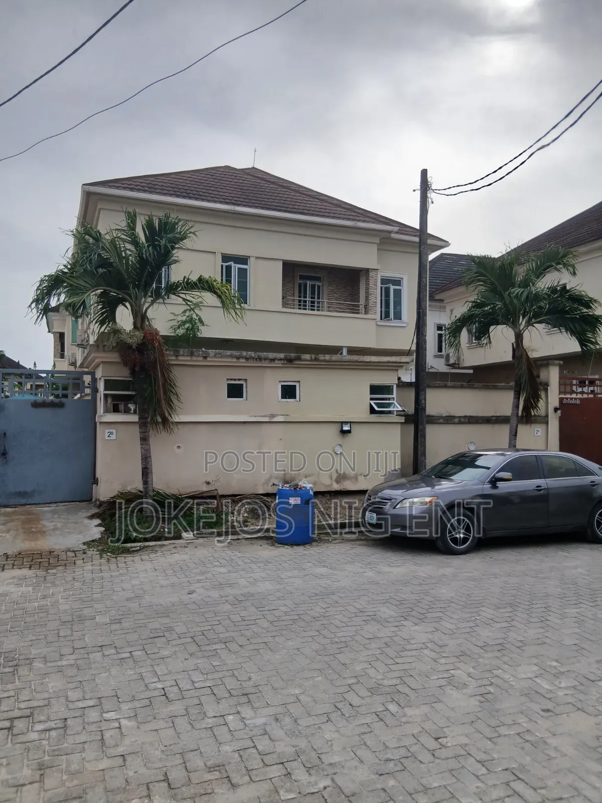 5bdrm Duplex in Lekki County Home, Ikota for sale in Ikota