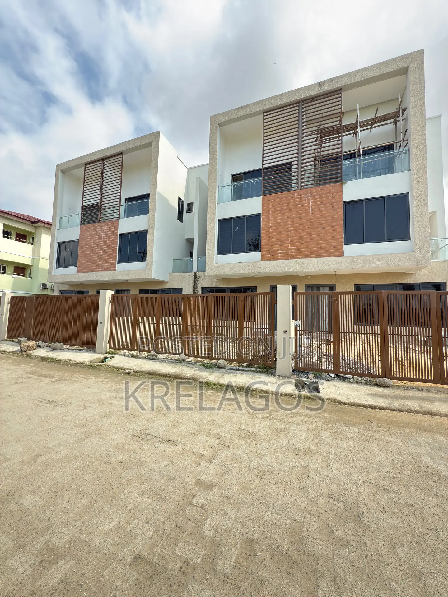 4bdrm Duplex in Ikate for rent in Ikate