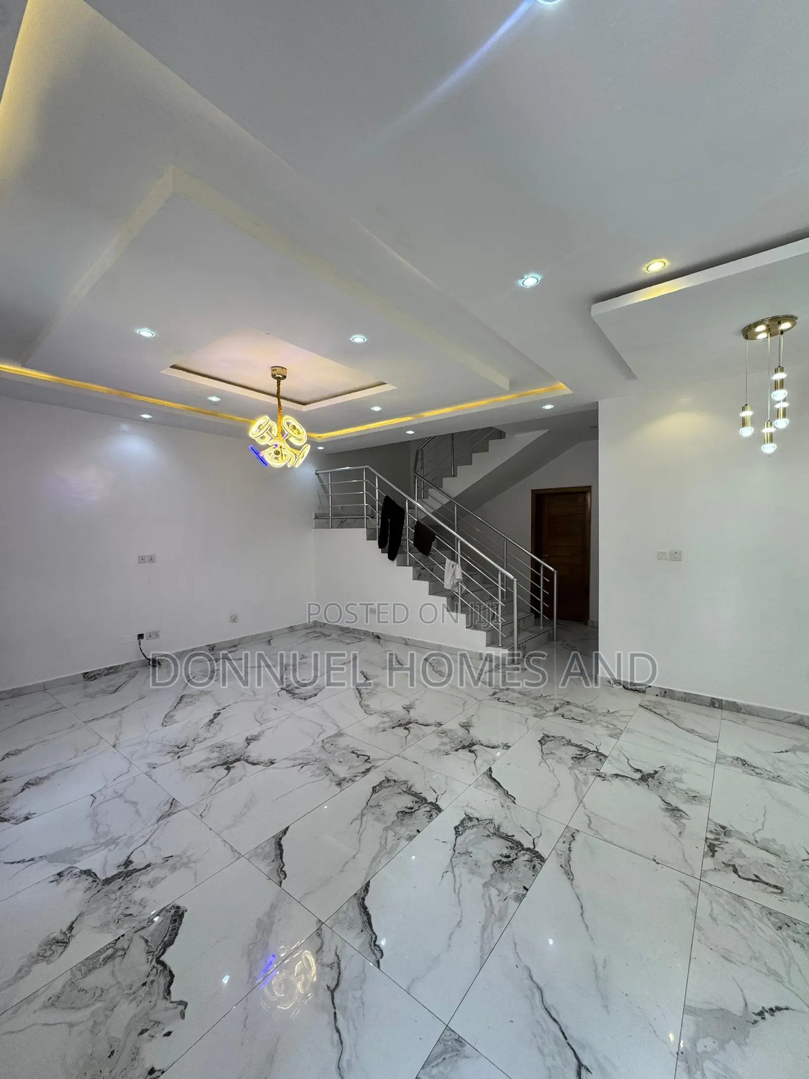 5bdrm Duplex in Ikate for rent in Ikate