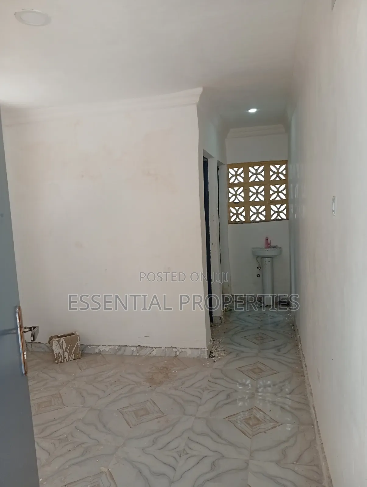 Studio Apartment in Toyin Street for rent in Toyin Street