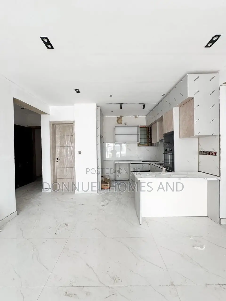 3bdrm Apartment in Lekki for sale in Lekki