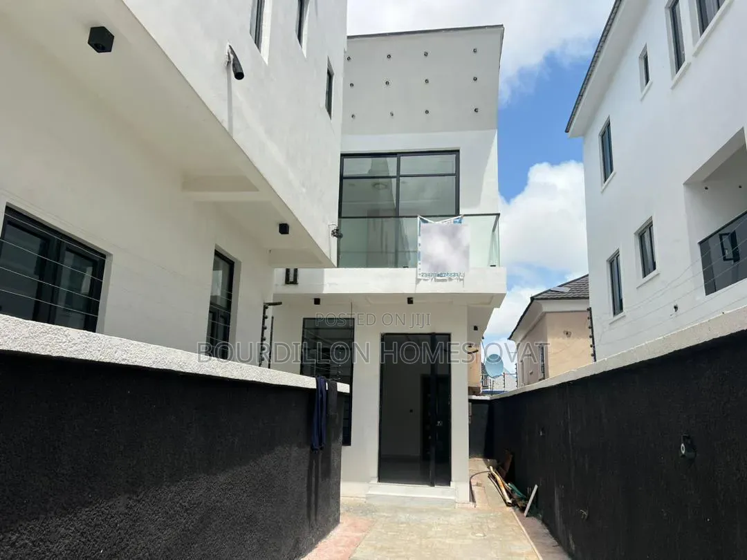 4bdrm Duplex in Ikota Lekki Lagos for sale in Ikota