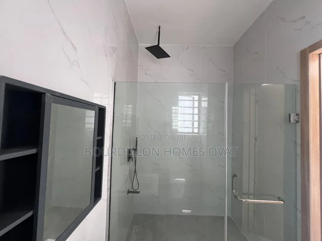 4bdrm Duplex in Ikota Lekki Lagos for sale in Ikota