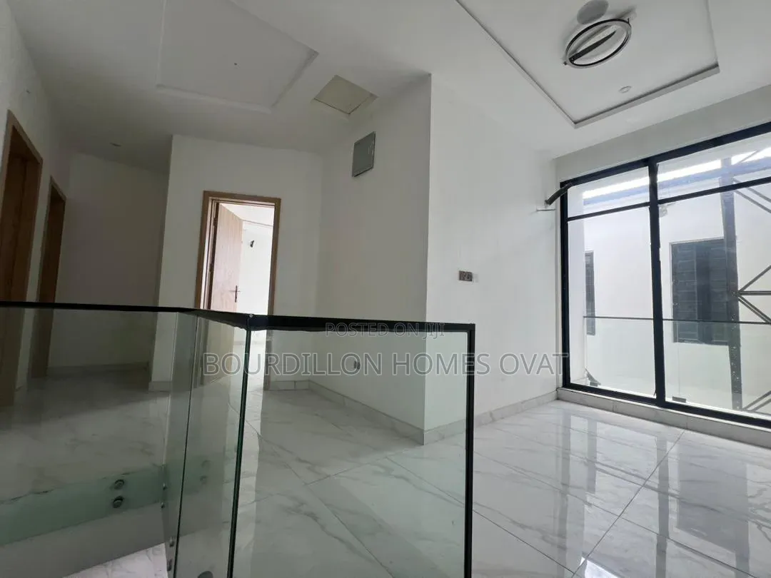 4bdrm Duplex in Ikota Lekki Lagos for sale in Ikota