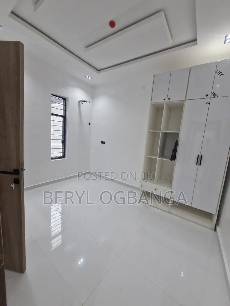 5bdrm Duplex in Ado / Ajah for sale in Ado / Ajah