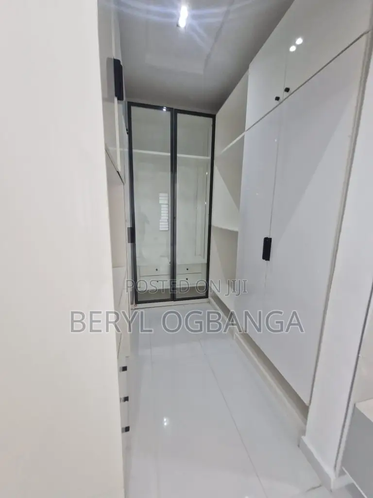 5bdrm Duplex in Ado / Ajah for sale in Ado / Ajah