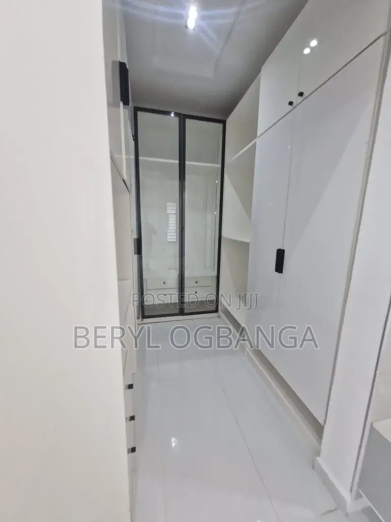 5bdrm Duplex in Ado / Ajah for sale in Ado / Ajah
