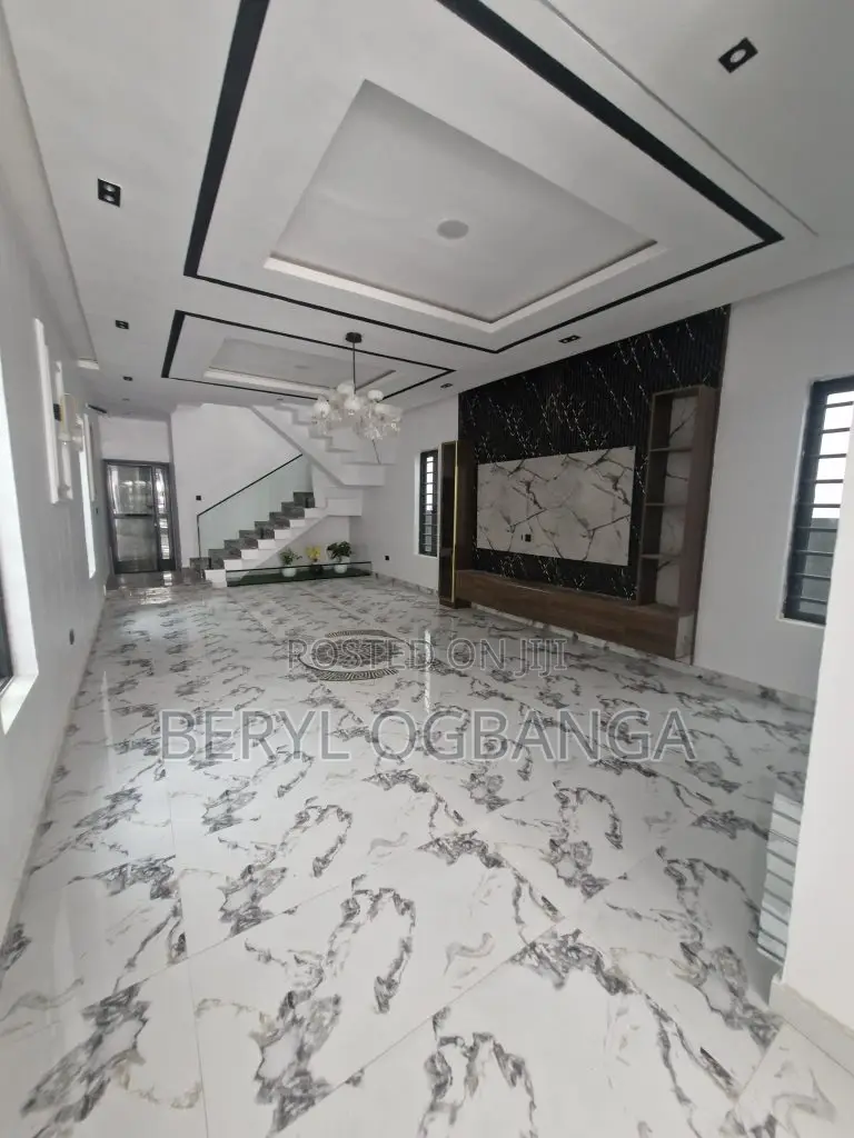 5bdrm Duplex in Ado / Ajah for sale in Ado / Ajah