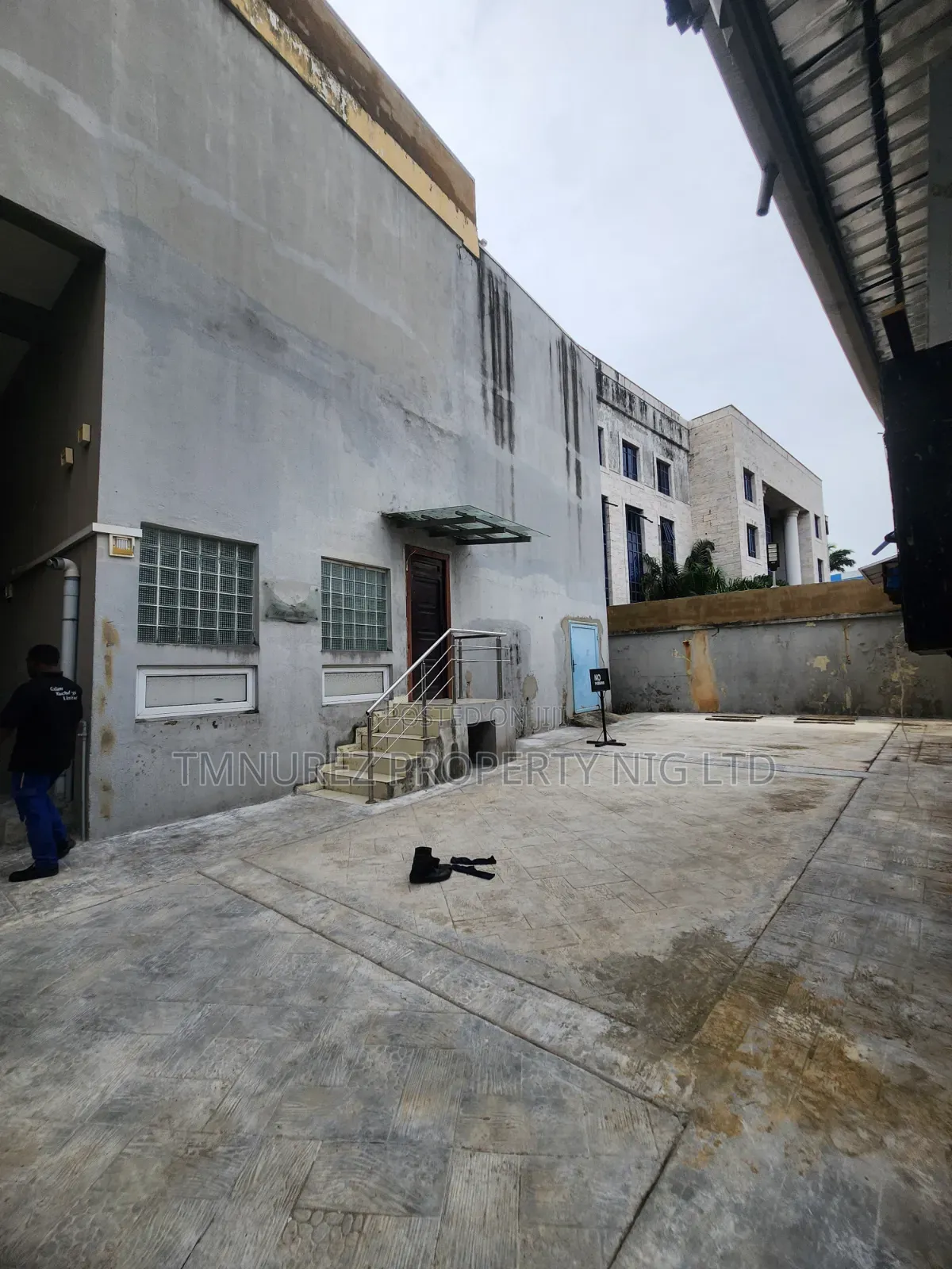 Office Space for Rent at Victoria Island in Kofo Abayomi