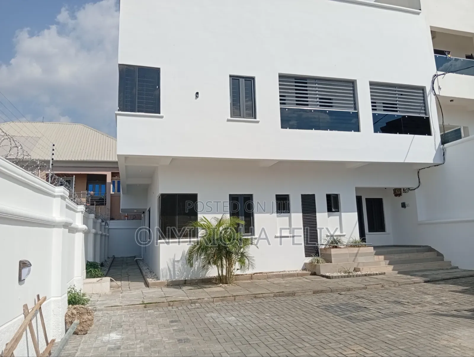 4bdrm Duplex in Gwarinpa 3Rd Avenue, Life Camp for rent in Life Camp