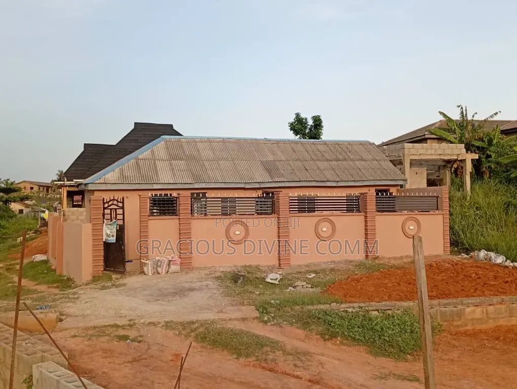 Mini Flat in Obafemi-Owode for sale in Obafemi-Owode