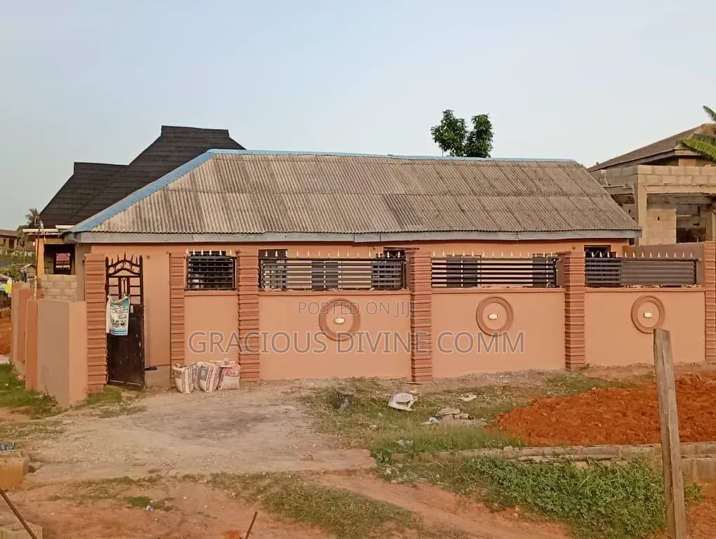 Mini Flat in Obafemi-Owode for sale in Obafemi-Owode