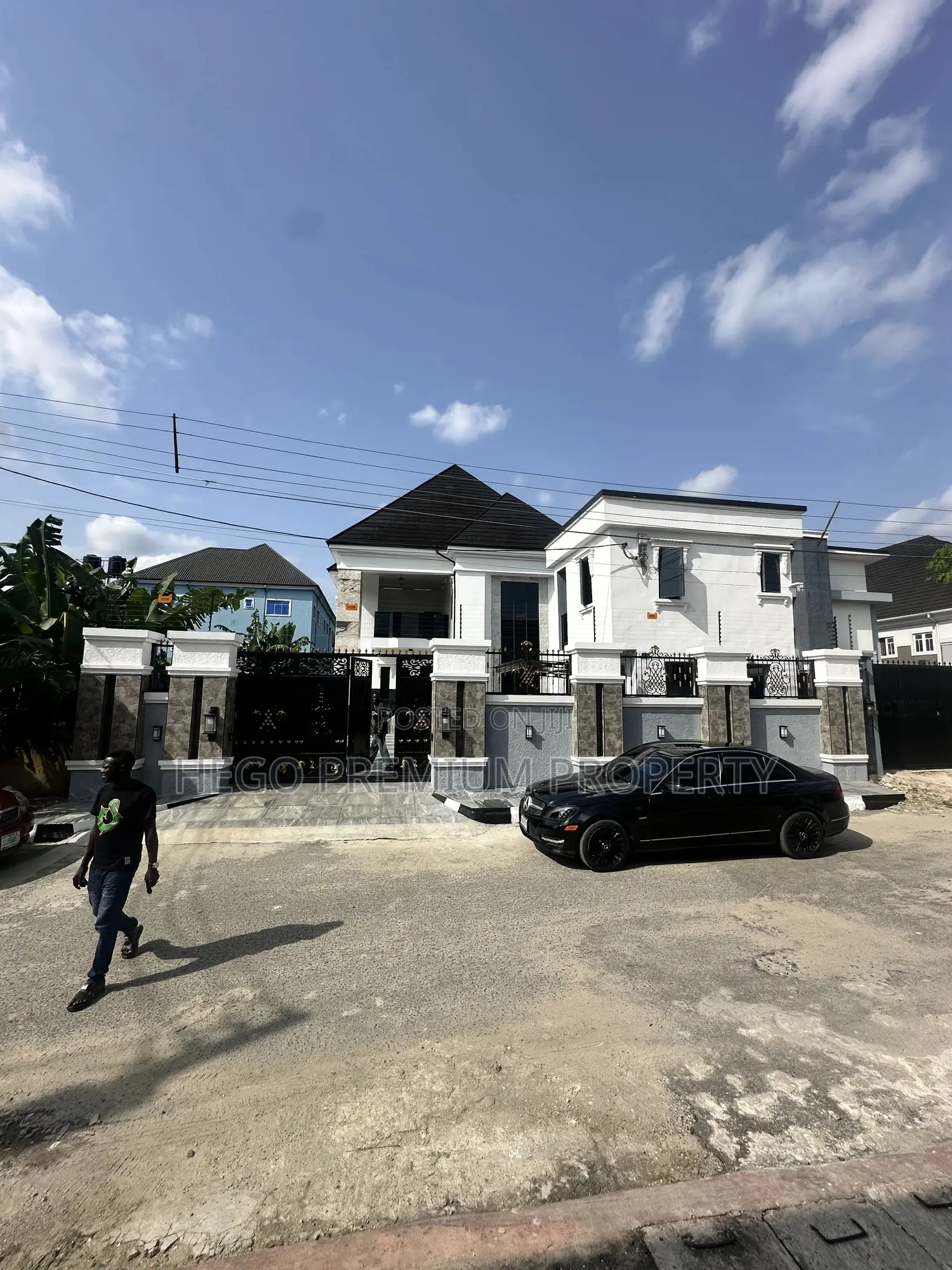 5bdrm House in Shell Cooperative, Eneka for sale in Eneka