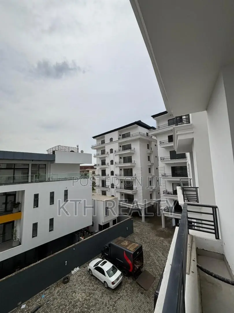 3bdrm Apartment in Lekki Phase 1 for rent in Lekki Phase 1