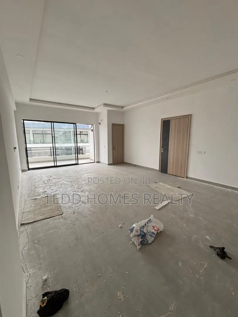 3bdrm Apartment in Lekki Phase 1 for rent in Lekki Phase 1