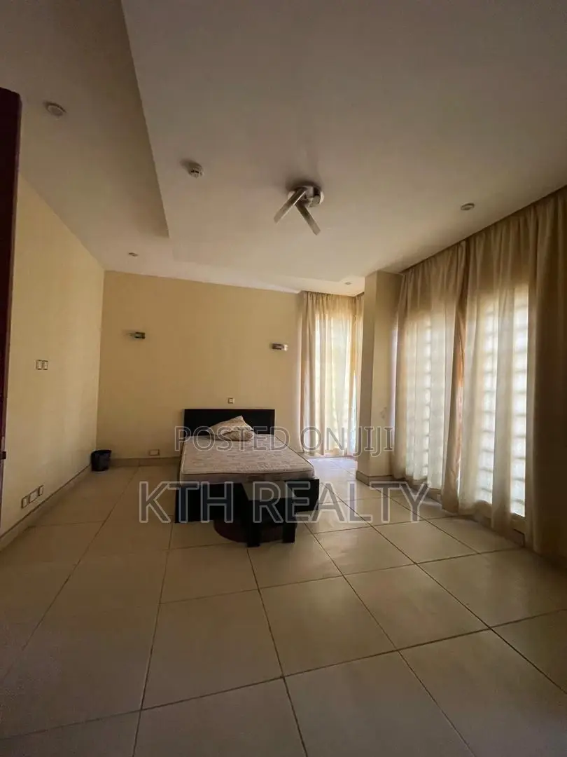 3bdrm Apartment in Ikoyi for rent in Ikoyi