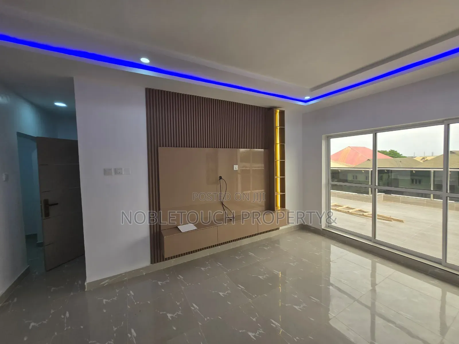 4bdrm Duplex in Egbeda Lagos for sale in Egbeda