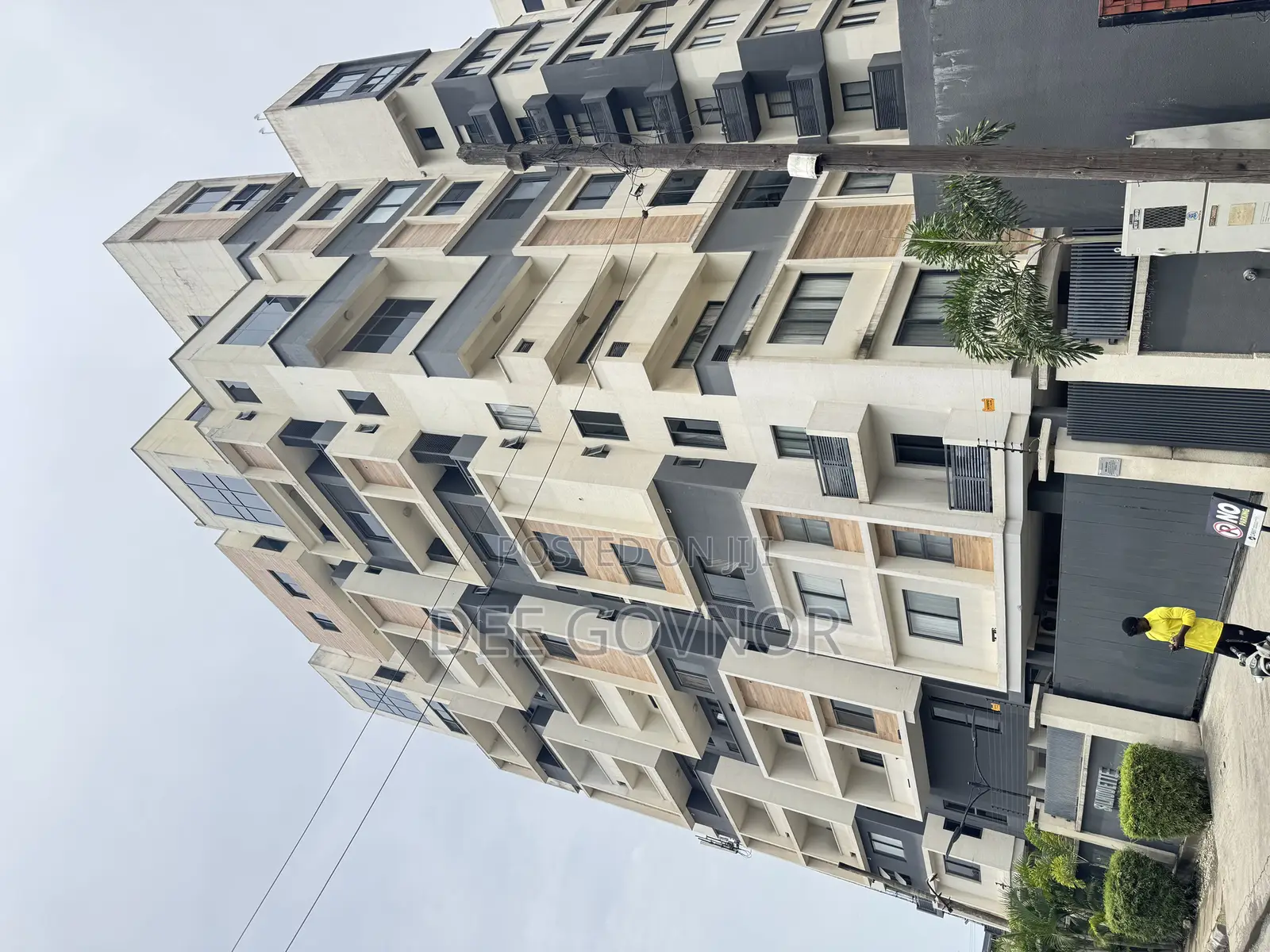 2bdrm Block of Flats in V I, Adeola Odeku for sale in Adeola Odeku