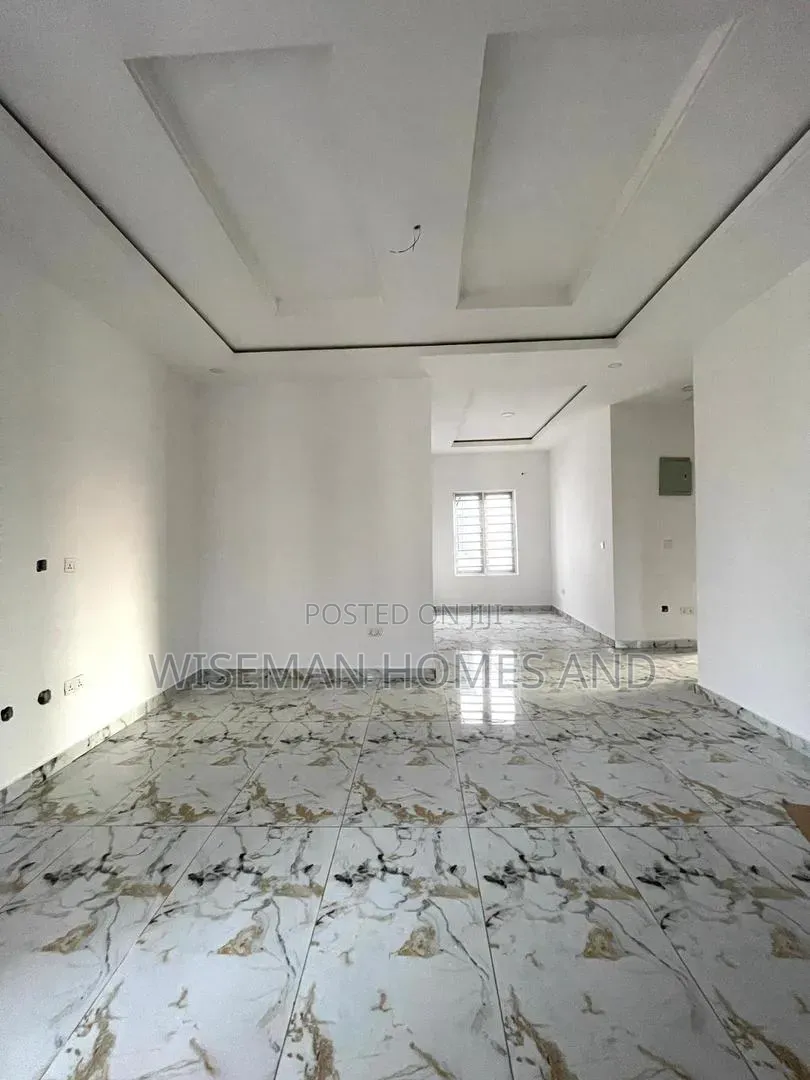 2bdrm Apartment in Lekki Scheme 2 for rent in Abraham Adesanya Estate