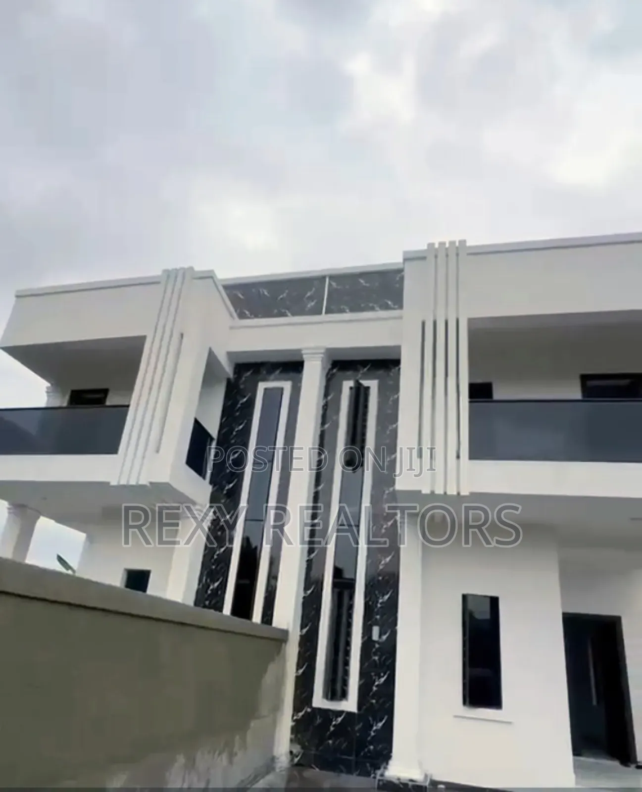 4bdrm Duplex in Ivory Heights Estate, Eliozu for sale in Eliozu