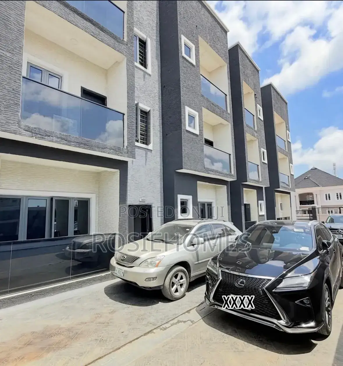 Furnished 1bdrm Block of Flats in View Estate, Ado / Ajah for sale in Ado / Ajah