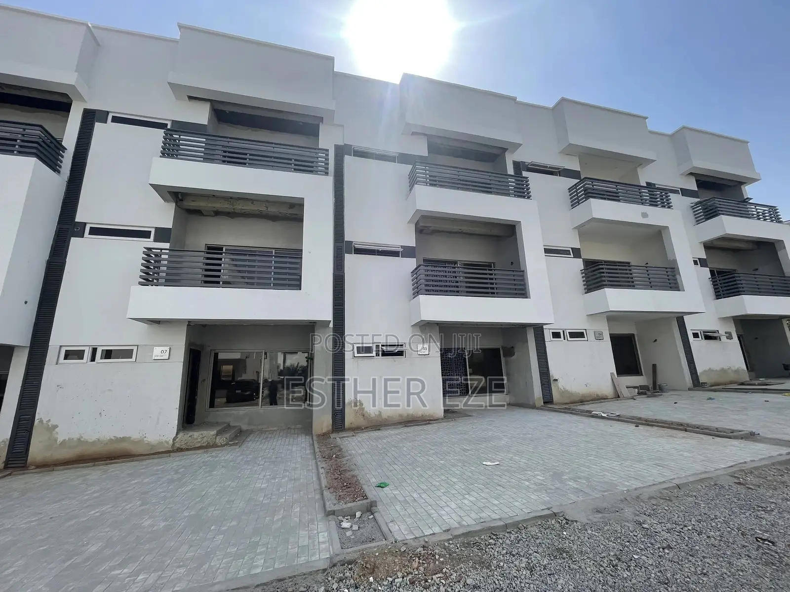 4bdrm Townhouse/Terrace in Bali Island, Life Camp for sale in Life Camp