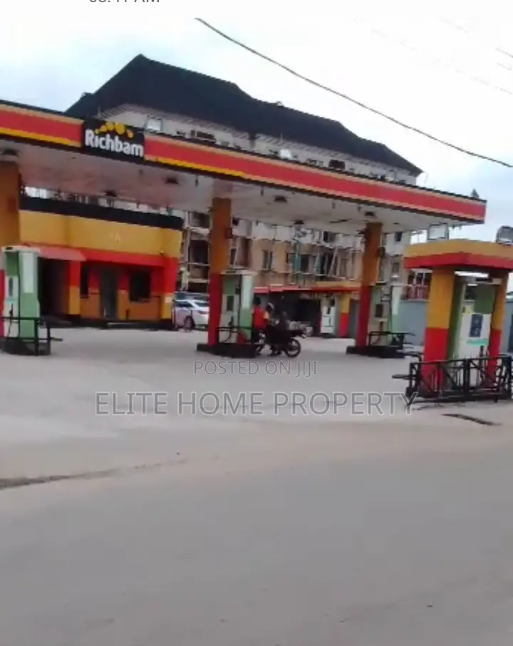 Filling Station for Sale in Itire
