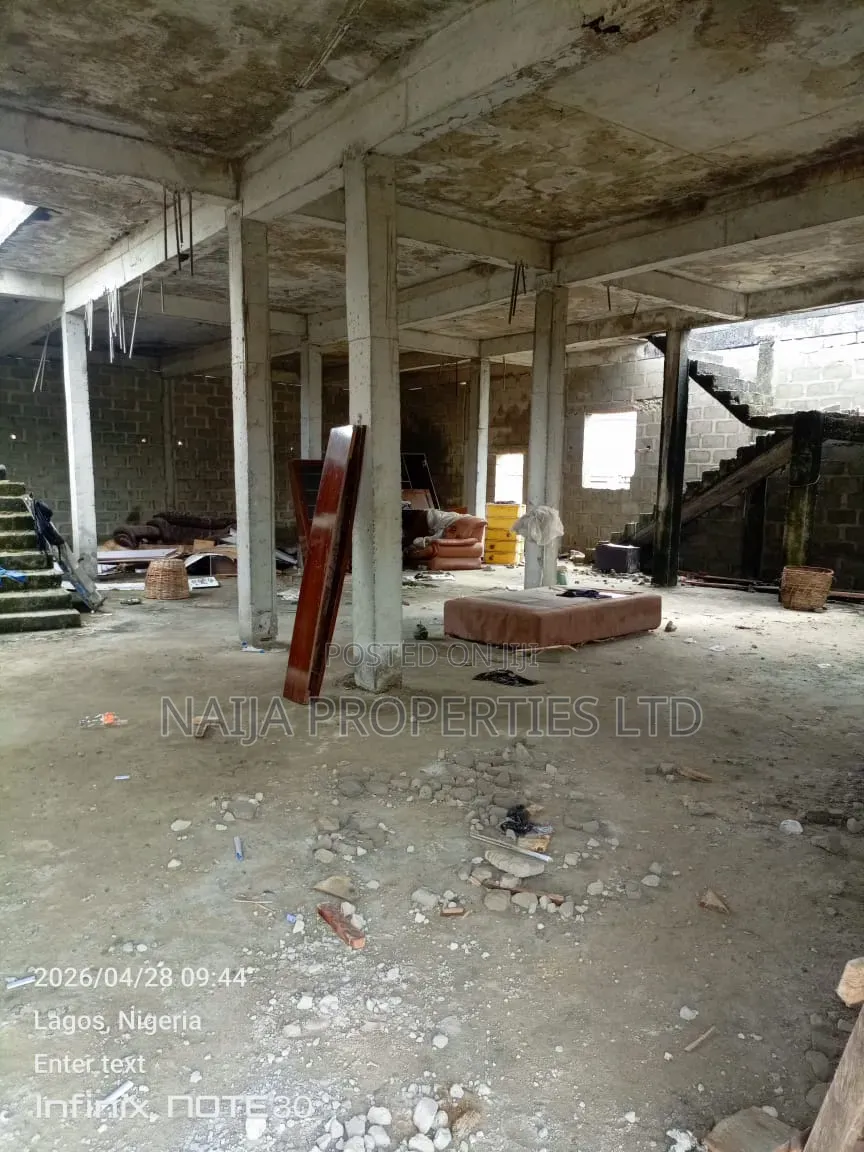 A Big Warehouse by the Express at Majek, Sangotedo for Rent in Sangotedo
