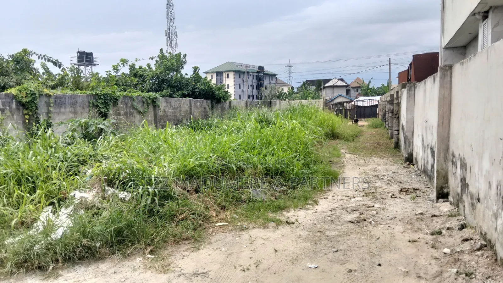 For Sale: On Major Mummy B Rd, Gra Phase 4 , Ph in New Layout