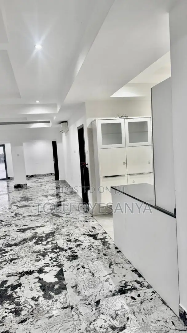 Premium Commercial Office Space for Lease in Ikeja Gra in Ikeja GRA