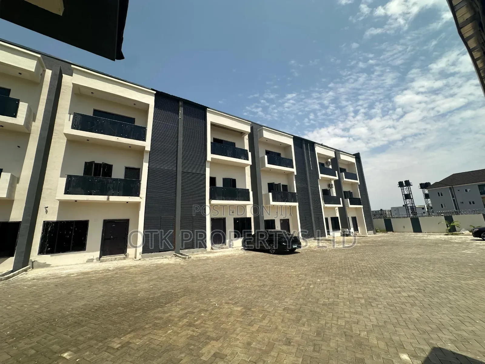 4bdrm Duplex in Katampe Main By Gold for rent in Katampe (Main)