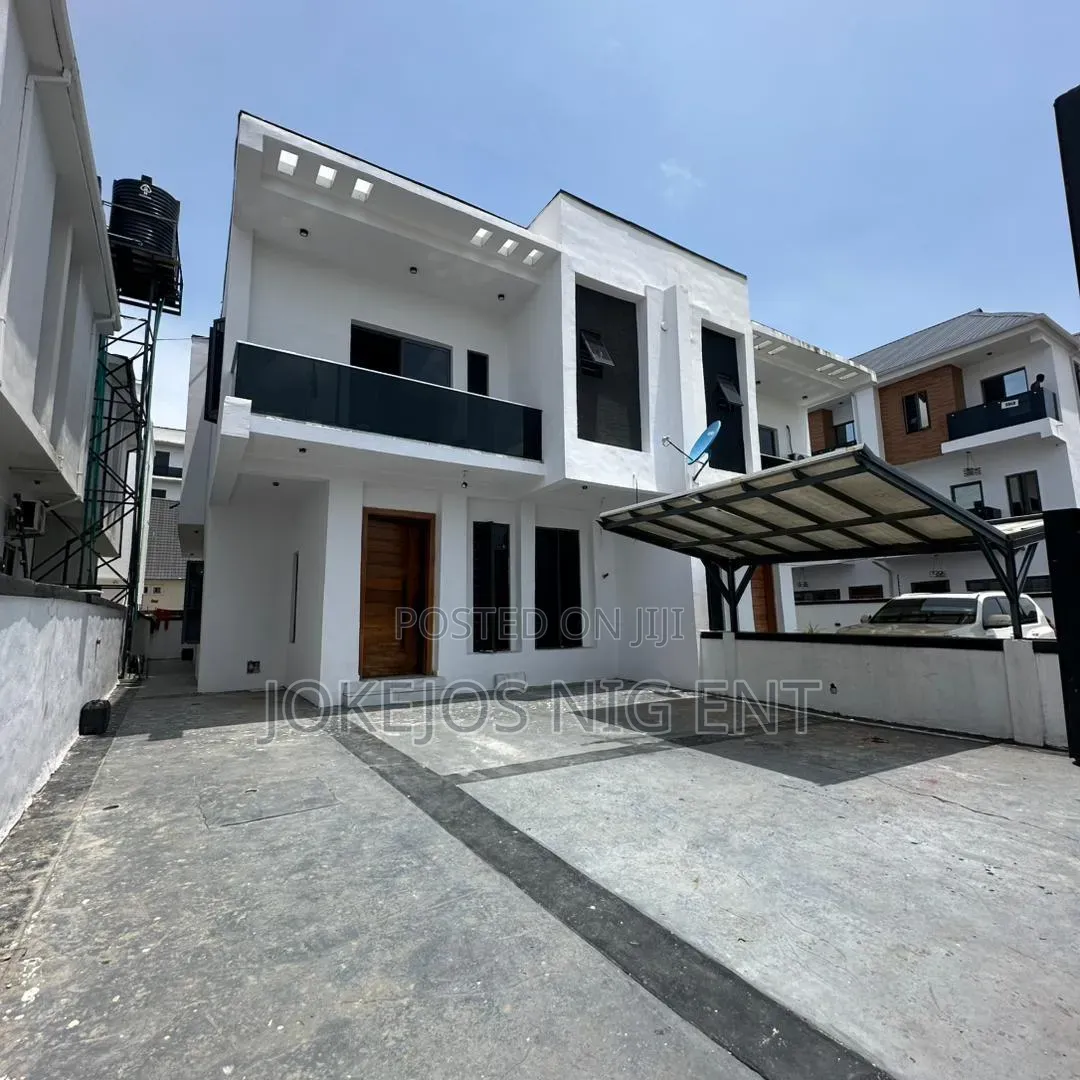 4bdrm Duplex in Ikate for sale in Ikate