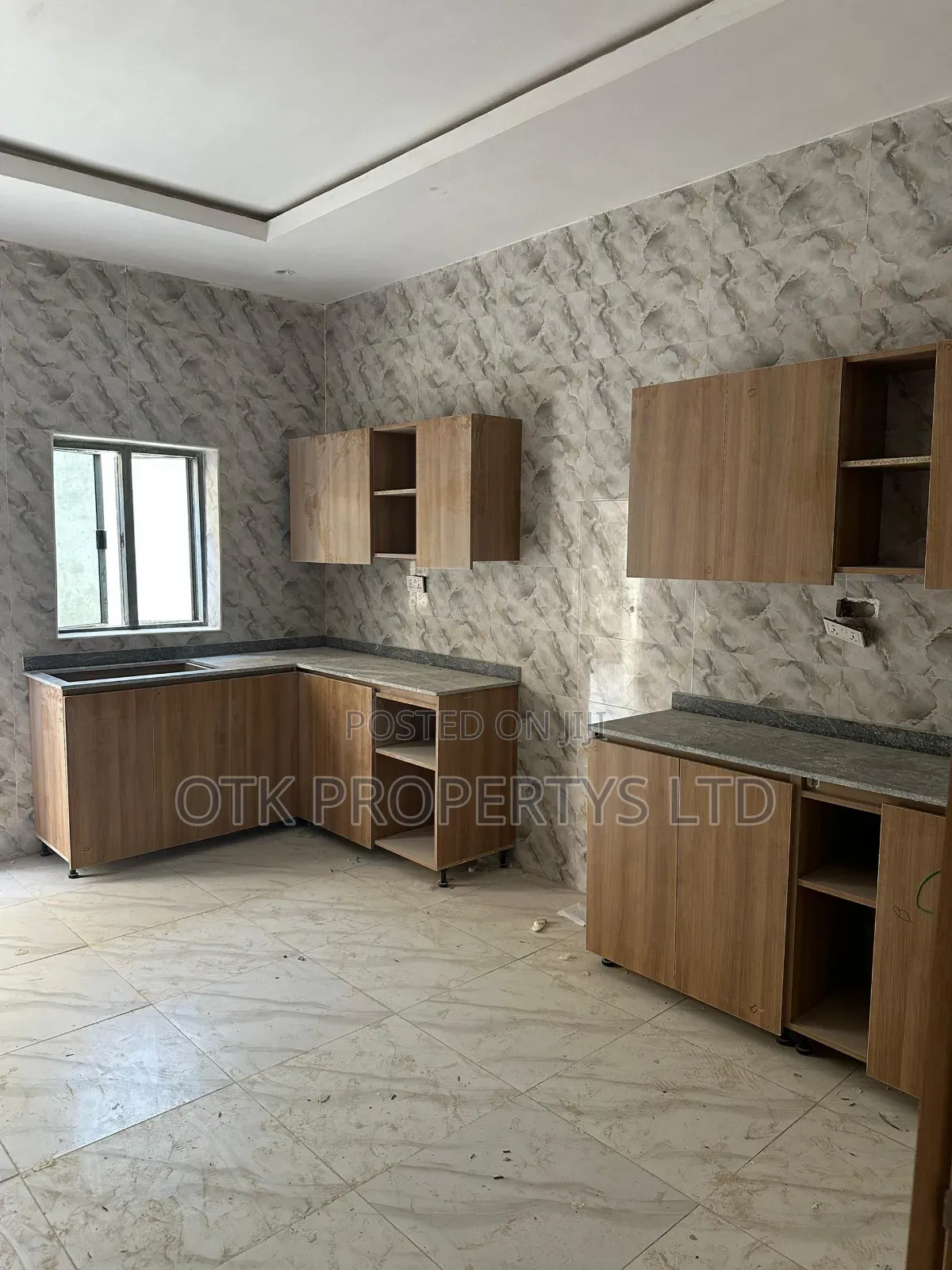 4bdrm Duplex in Katampe Main By Gold for rent in Katampe (Main)